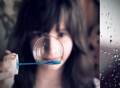 最新QQ心情:总会有这么一个人,让你想要温柔相待