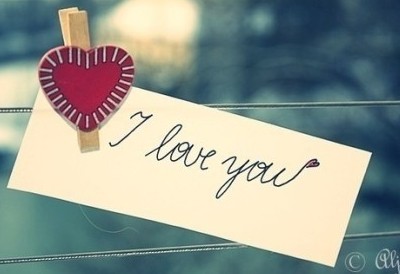 爱情句子表达心情:你说,我们要做好朋友,因为不会分手